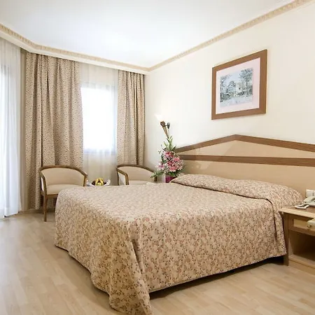 Larissa Stone Palace 5*