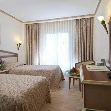 Hotell Larissa Stone Palace 5*